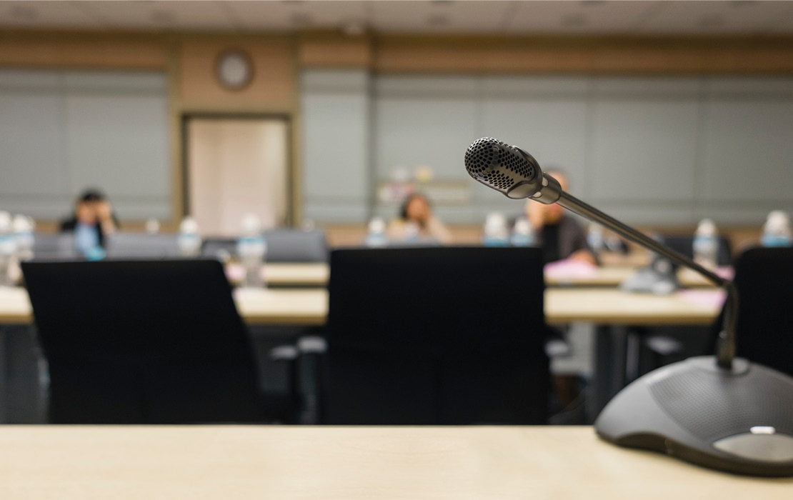 /getmedia/511d096d-6933-4ae4-9d5a-b5d7d00d8272/23_News_Summer_Feature_SchoolBoardPolitics.jpg?width=1110&amp;height=700&amp;ext=.jpg